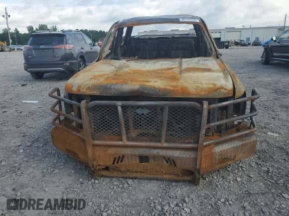 2011 Chevrolet Silverado 1500 LS z VIN 3GCPKREA2BG214100, wystawiony jako Copart lot #56740355 z przebiegiem Nie podano mil oraz Nie do naprawy • Non repairable. Historia ofert i sprzedaży dostępna na DreamBid. Obrazek 5.