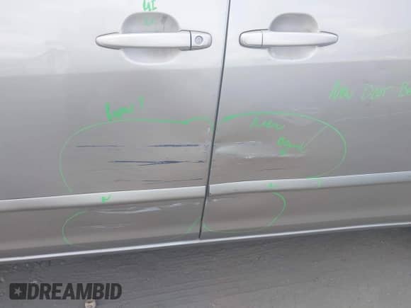 2009 Toyota Sienna XLE with VIN 5TDZK22C79S257834, listed as a IAAI auction lot 43212146 with 184,750 mi miles and . Bid and sale history available at DreamBid. Image 6.