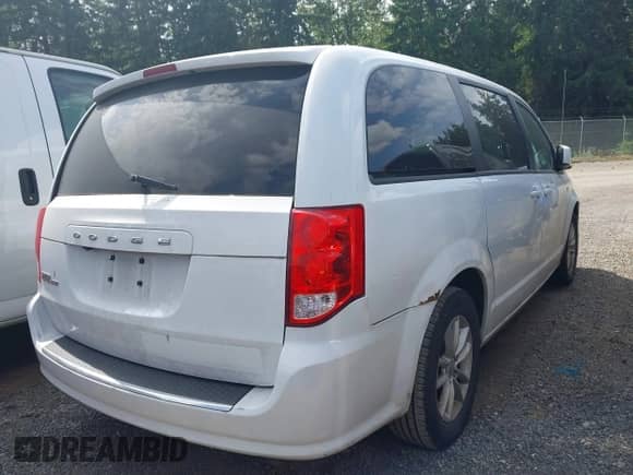 2019 Dodge Grand Caravan SE z VIN 2C4RDGBG2KR759787, wystawiony jako IAAI lot #42459632 z przebiegiem 75 384 mil mil oraz . Historia ofert i sprzedaży dostępna na DreamBid. Obrazek 4.