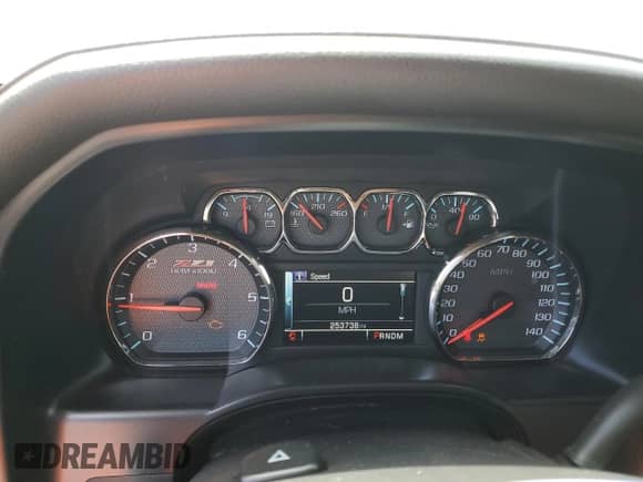 2014 Chevrolet Silverado 1500 LTZ with VIN 3GCPCSEC8EG125741, listed as a Copart auction lot 67285395 with 253,738 mi miles and Clean title. Bid and sale history available at DreamBid. Image 9.