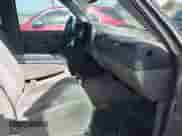 2004 Chevrolet Tahoe LS с VIN 1GNEC13V44R169943, выставлен на аукционе IAAI как лот 42753658 с пробегом 175 766 миль миль и . История ставок и продаж доступна на DreamBid. Изображение 5.
