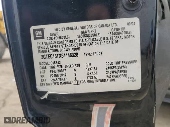 2005 GMC Sierra 1500 SLT z VIN 2GTEC13TX51146328, wystawiony jako Copart lot #43947725 z przebiegiem 350 898 mil mil oraz Szkoda całkowita • Salvage title. Historia ofert i sprzedaży dostępna na DreamBid. Obrazek 14.