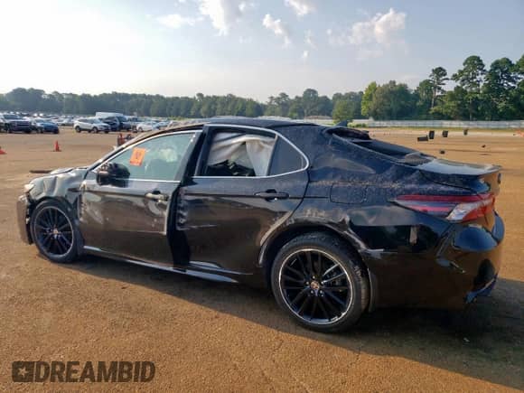 2022 Toyota Camry Hybrid XSE z VIN 4T1K31AK8NU570927, wystawiony jako Copart lot #68264105 z przebiegiem 53 713 mil mil oraz Szkoda całkowita • Salvage title. Historia ofert i sprzedaży dostępna na DreamBid. Obrazek 2.