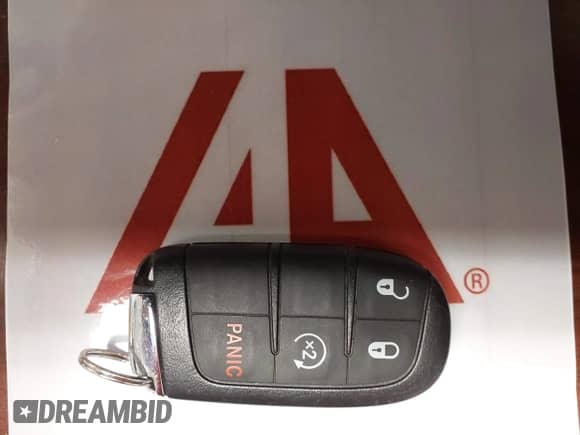 2019 Jeep Compass Limited with VIN 3C4NJDCBXKT679305, listed as a IAAI auction lot 43059390 with 59,547 mi miles and . Bid and sale history available at DreamBid. Image 11.
