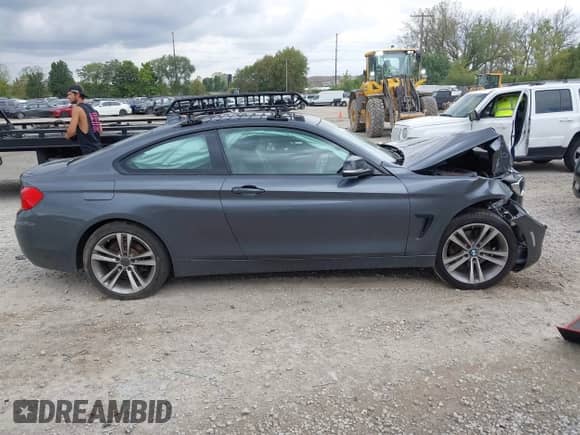 2014 BMW 4 Series 428i xDrive с VIN WBA3N5C55EK197047, выставлен на аукционе IAAI как лот 43299617 с пробегом 196 571 миль миль и . История ставок и продаж доступна на DreamBid. Изображение 13.
