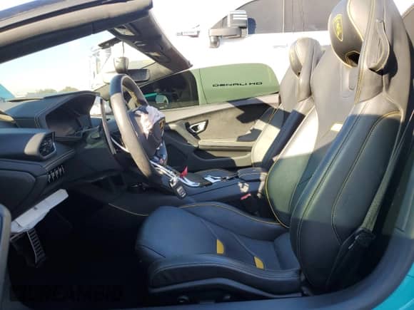 2020 Lamborghini Huracan с VIN ZHWUT4ZF5LLA14612, выставлен на аукционе Copart как лот 81478114 с пробегом 14 832 миль миль и Списание • Salvage title. История ставок и продаж доступна на DreamBid. Изображение 7.