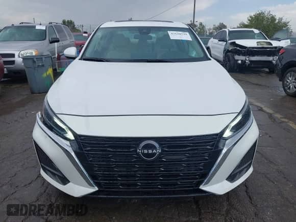 2024 Nissan Altima SV z VIN 1N4BL4DV1RN344391, wystawiony jako IAAI lot #43120539 z przebiegiem 5 972 mil mil oraz . Historia ofert i sprzedaży dostępna na DreamBid. Obrazek 12.