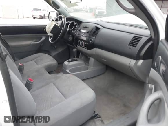 2006 Toyota Tacoma с VIN 5TENX22N56Z307131, выставлен на аукционе IAAI как лот 43386886 с пробегом 155 777 миль миль и . История ставок и продаж доступна на DreamBid. Изображение 5.