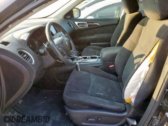 2016 Nissan Pathfinder S z VIN 5N1AR2MN4GC604554, wystawiony jako Copart lot #84484665 z przebiegiem 97 012 mil mil oraz Szkoda całkowita • Salvage title. Historia ofert i sprzedaży dostępna na DreamBid. Obrazek 7.