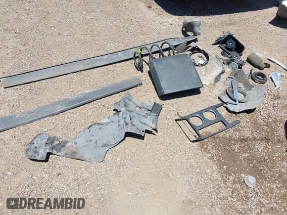 2009 Chevrolet Traverse LTZ с VIN 1GNER33D39S103465, выставлен на аукционе IAAI как лот 42232210 с пробегом 98 260 миль миль и . История ставок и продаж доступна на DreamBid. Изображение 12.