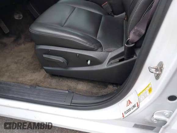 2017 Chevrolet Suburban Commercial with VIN 1GNSKKEC6HR355691, listed as a IAAI auction lot 42906953 with 38,340 mi miles and . Bid and sale history available at DreamBid. Image 6.