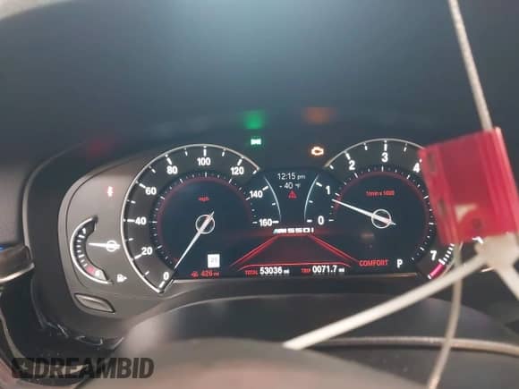 2018 BMW 5 Series M550i xDrive с VIN WBAJB9C53JB049920, выставлен на аукционе IAAI как лот 42216748 с пробегом 53 036 миль миль и . История ставок и продаж доступна на DreamBid. Изображение 7.