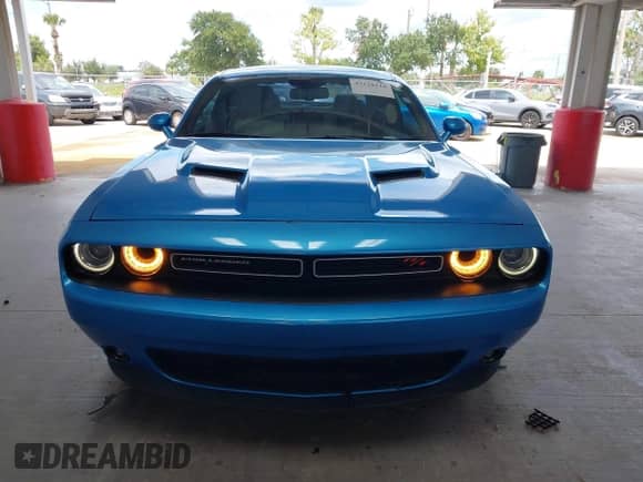 2015 Dodge Challenger R/T Plus с VIN 2C3CDZBT9FH913572, выставлен на аукционе IAAI как лот 43128110 с пробегом 60 426 миль миль и . История ставок и продаж доступна на DreamBid. Изображение 12.