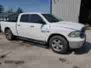 2013 Ram 1500 SLT z VIN 1C6RR7TT4DS662466, wystawiony jako Copart lot #53297224 z przebiegiem 149 594 mil mil oraz Czysty tytuł • Clean title. Historia ofert i sprzedaży dostępna na DreamBid. Obrazek 4.