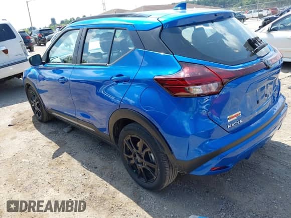 2023 Nissan Kicks SR with VIN 3N1CP5DV8PL573529, listed as a IAAI auction lot 43006952 with 18,115 mi miles and . Bid and sale history available at DreamBid. Image 3.