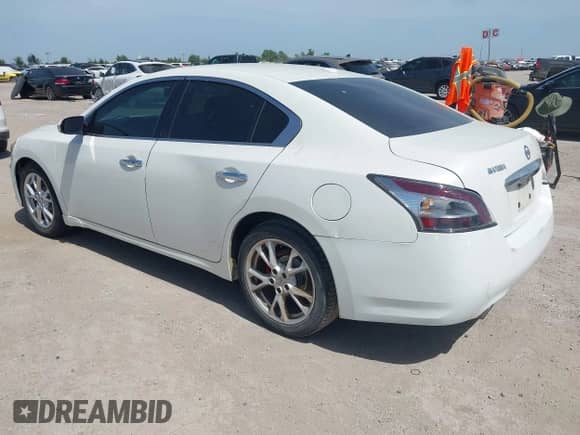 2014 Nissan Maxima SV with VIN 1N4AA5AP9EC469934, listed as a IAAI auction lot 42881172 with 152,670 mi miles and . Bid and sale history available at DreamBid. Image 3.