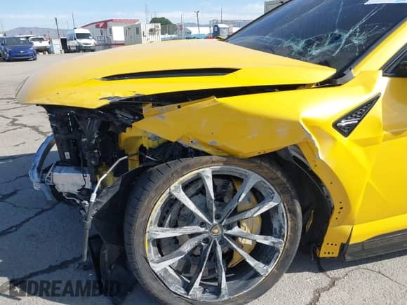 2023 Lamborghini Urus S с VIN ZPBUB3ZL1PLA24058, выставлен на аукционе IAAI как лот 41686367 с пробегом 15 346 миль миль и . История ставок и продаж доступна на DreamBid. Изображение 6.