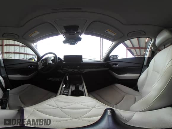 2023 Honda Accord Touring с VIN 1HGCY2F8XPA042938, выставлен на аукционе IAAI как лот 42246232 с пробегом 32 500 миль миль и . История ставок и продаж доступна на DreamBid. Изображение 19.