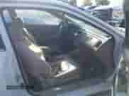 1999 Honda Accord EX z VIN 1HGCG3278XA021639, wystawiony jako IAAI lot #43090212 z przebiegiem 231 561 mil mil oraz . Historia ofert i sprzedaży dostępna na DreamBid. Obrazek 5.