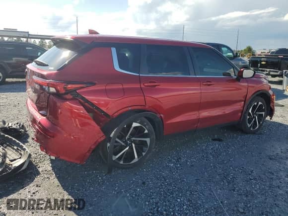 2022 Mitsubishi Outlander SE with VIN JA4J4UA84NZ005719, listed as a Copart auction lot 81015355 with 40,584 mi miles and Non repairable. Bid and sale history available at DreamBid. Image 3.