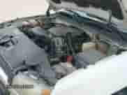 2005 Chevrolet Silverado 1500 z VIN 1GCEC14V15Z234840, wystawiony jako IAAI lot #41680492 z przebiegiem 264 652 mil mil oraz . Historia ofert i sprzedaży dostępna na DreamBid. Obrazek 12.