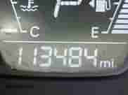 2015 Hyundai Elantra SE z VIN 5NPDH4AE9FH584535, wystawiony jako IAAI lot #43377884 z przebiegiem 113 484 mil mil oraz . Historia ofert i sprzedaży dostępna na DreamBid. Obrazek 7.