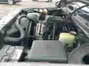 2000 Chevrolet Tahoe LS with VIN 1GNEK13T0YJ164874, listed as a IAAI auction lot 41893502 with 270,791 mi miles and . Bid and sale history available at DreamBid. Image 19.