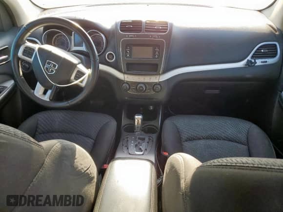 2017 Dodge Journey SE with VIN 3C4PDCAB8HT602051, listed as a Copart auction lot 86262395 with 151,598 mi miles and Clean title. Bid and sale history available at DreamBid. Image 8.