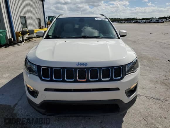 2019 Jeep Compass Altitude with VIN 3C4NJCBB6KT679538, listed as a Copart auction lot 86780275 with 51,477 mi miles and Non repairable. Bid and sale history available at DreamBid. Image 5.