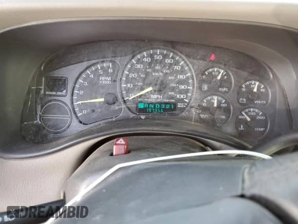 2000 GMC Sierra 1500 SLE with VIN 1GTEK19T1YE253734, listed as a Copart auction lot 42458225 with 197,956 mi miles and Salvage title. Bid and sale history available at DreamBid. Image 9.