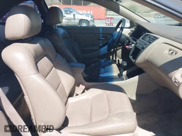 1998 Honda Accord EX with VIN 1HGCG3270WA010245, listed as a IAAI auction lot 42628230 with 283,906 mi miles and . Bid and sale history available at DreamBid. Image 5.