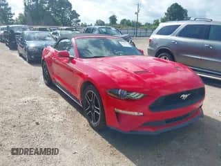2018 Ford Mustang EcoBoost Premium с VIN 1FATP8UH2J5142951, выставлен на аукционе IAAI как лот 42788372 с пробегом 88 202 миль миль и . История ставок и продаж доступна на DreamBid. Изображение 1.