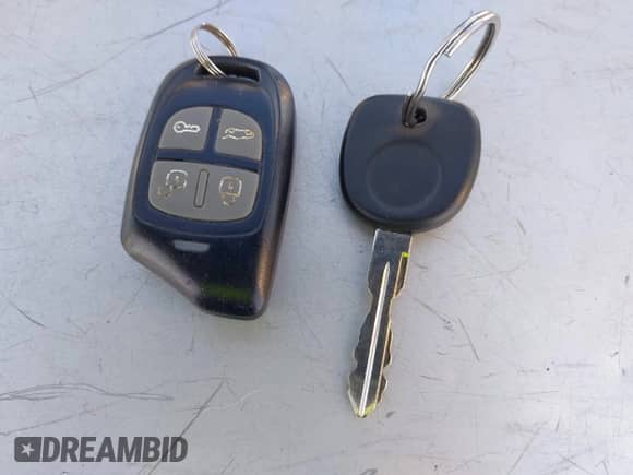 2002 Chevrolet TrailBlazer LS with VIN 1GNDT13S122304657, listed as a IAAI auction lot 42516316 with 189,556 mi miles and . Bid and sale history available at DreamBid. Image 11.