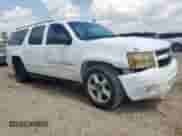 2008 Chevrolet Suburban LTZ z VIN 3GNFC16088G147809, wystawiony jako Copart lot #64783665 z przebiegiem 337 273 mil mil oraz Szkoda całkowita • Salvage title. Historia ofert i sprzedaży dostępna na DreamBid. Obrazek 4.