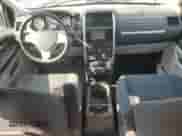 2008 Dodge Grand Caravan SXT z VIN 2D8HN54P38R135839, wystawiony jako Copart lot #70946685 z przebiegiem 70 972 mil mil oraz Czysty tytuł • Clean title. Historia ofert i sprzedaży dostępna na DreamBid. Obrazek 8.