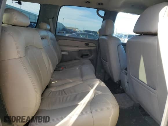 2000 Chevrolet Suburban LT with VIN 3GNFK16T2YG111160, listed as a Copart auction lot 53050345 with 167,293 mi miles and Salvage title. Bid and sale history available at DreamBid. Image 11.