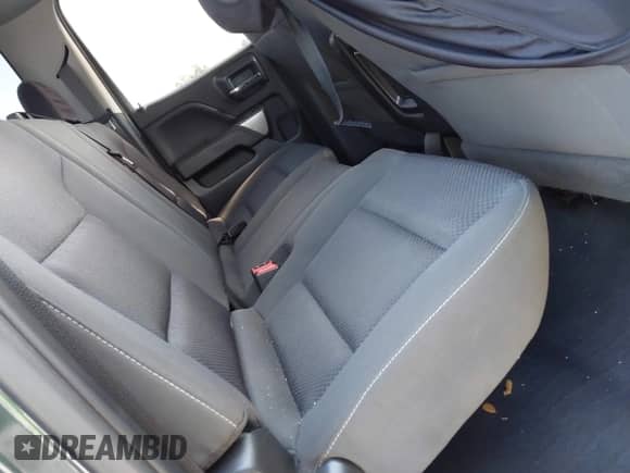 2019 Chevrolet Silverado 1500 LT z VIN 2GCRCPECXK1163496, wystawiony jako IAAI lot #42667633 z przebiegiem 189 649 mil mil oraz . Historia ofert i sprzedaży dostępna na DreamBid. Obrazek 8.