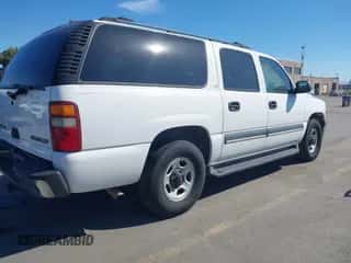 2002 Chevrolet Suburban LT с VIN 3GNEC16T22G334721, выставлен на аукционе IAAI как лот 43483086 с пробегом Не указан миль и . История ставок и продаж доступна на DreamBid. Изображение 4.
