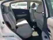 2021 Honda HR-V LX z VIN 3CZRU6H3XMM708136, wystawiony jako Copart lot #60782435 z przebiegiem 15 637 mil mil oraz Szkoda całkowita • Salvage title. Historia ofert i sprzedaży dostępna na DreamBid. Obrazek 11.