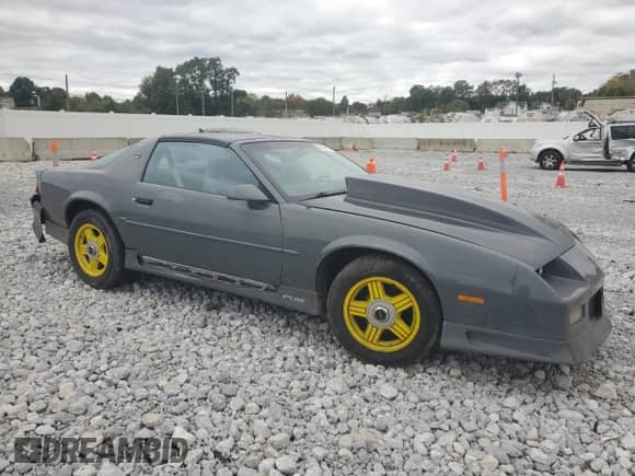 1992 Chevrolet Camaro RS с VIN 1G1FP23E3NL103887, выставлен на аукционе Copart как лот 74591844 с пробегом 129 228 миль миль и Списание • Salvage title. История ставок и продаж доступна на DreamBid. Изображение 4.