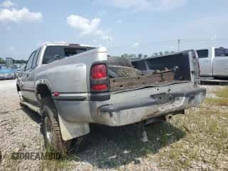 1998 Dodge 3500 с VIN 1B7MF3365WJ176272, выставлен на аукционе Copart как лот 60556605 с пробегом Не указан миль и Списание • Salvage title. История ставок и продаж доступна на DreamBid. Изображение 2.