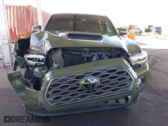 2021 Toyota Tacoma SR5 с VIN 3TMBZ5DN2MM032176, выставлен на аукционе IAAI как лот 43038934 с пробегом 73 808 миль миль и . История ставок и продаж доступна на DreamBid. Изображение 13.