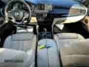 2017 BMW X5 xDrive35i с VIN 5UXKR0C58H0U52844, выставлен на аукционе Copart как лот 89911305 с пробегом 179 156 миль миль и Чистый • Clean title. История ставок и продаж доступна на DreamBid. Изображение 9.