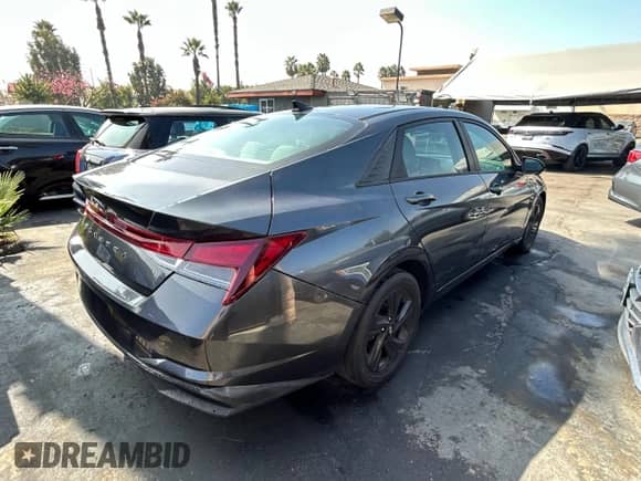 2021 Hyundai Elantra SEL with VIN 5NPLM4AG8MH013446, listed as a Copart auction lot 85947025 with 143,158 mi miles and Clean title. Bid and sale history available at DreamBid. Image 4.