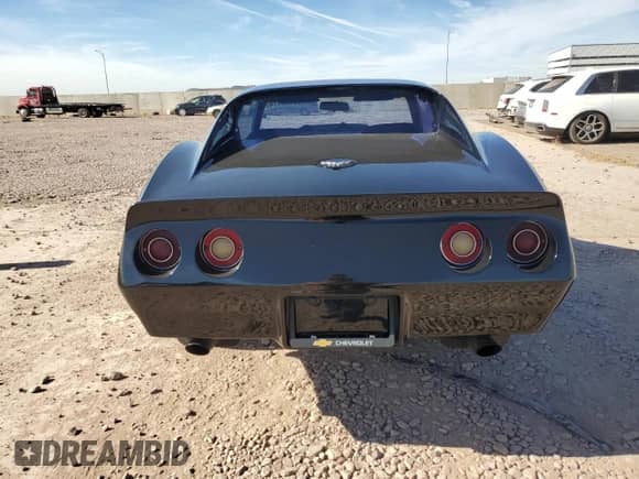 1977 Chevrolet Corvette с VIN 1Z37L7S412823, выставлен на аукционе Copart как лот 82405174 с пробегом 9 206 миль миль и Чистый • Clean title. История ставок и продаж доступна на DreamBid. Изображение 6.