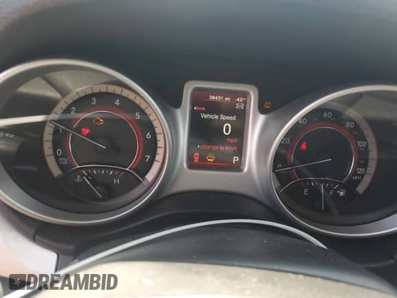 2018 Dodge Journey SXT z VIN 3C4PDCBG2JT508053, wystawiony jako Copart lot #65922355 z przebiegiem 38 431 mil mil oraz Szkoda całkowita • Salvage title. Historia ofert i sprzedaży dostępna na DreamBid. Obrazek 9.