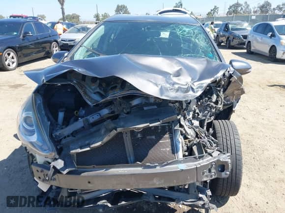 2015 Toyota Prius One z VIN JTDKDTB38F1112411, wystawiony jako IAAI lot #42632251 z przebiegiem 114 157 mil mil oraz . Historia ofert i sprzedaży dostępna na DreamBid. Obrazek 13.