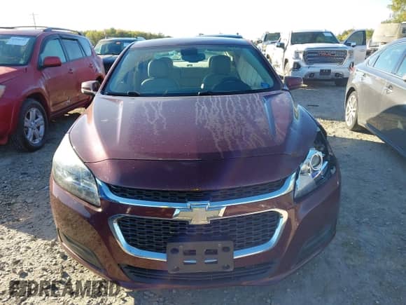 2015 Chevrolet Malibu LT z VIN 1G11C5SL8FF182240, wystawiony jako IAAI lot #43407902 z przebiegiem 132 583 mil mil oraz . Historia ofert i sprzedaży dostępna na DreamBid. Obrazek 12.