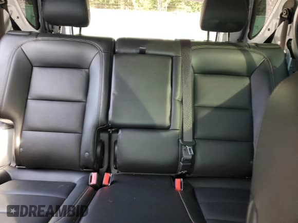 2020 Chevrolet Equinox Premier z VIN 3GNAXYEX4LS649048, wystawiony jako Copart lot #82503455 z przebiegiem 53 437 mil mil oraz Szkoda całkowita • Salvage title. Historia ofert i sprzedaży dostępna na DreamBid. Obrazek 10.