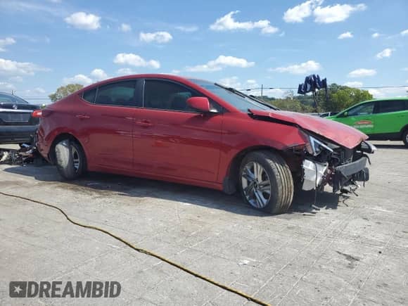 2019 Hyundai Elantra SEL z VIN KMHD84LF3KU879101, wystawiony jako Copart lot #81496825 z przebiegiem 94 172 mil mil oraz Czysty tytuł • Clean title. Historia ofert i sprzedaży dostępna na DreamBid. Obrazek 4.